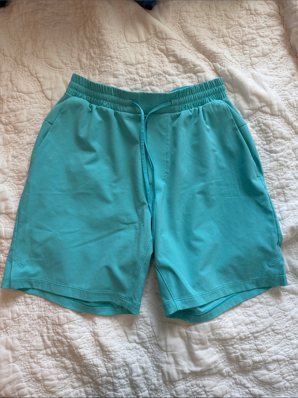 lululemon athletica Men's Teal Drawstring Athletic Shorts